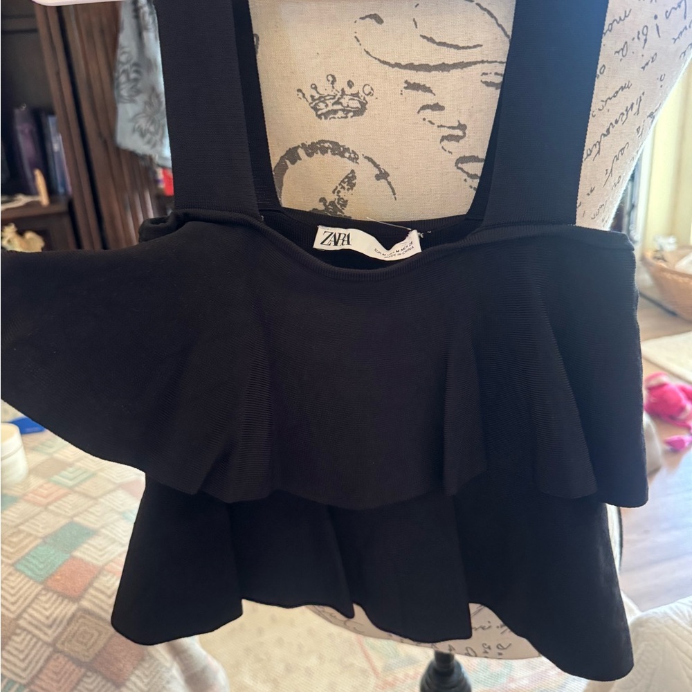 Zara Elegant Black Top med new